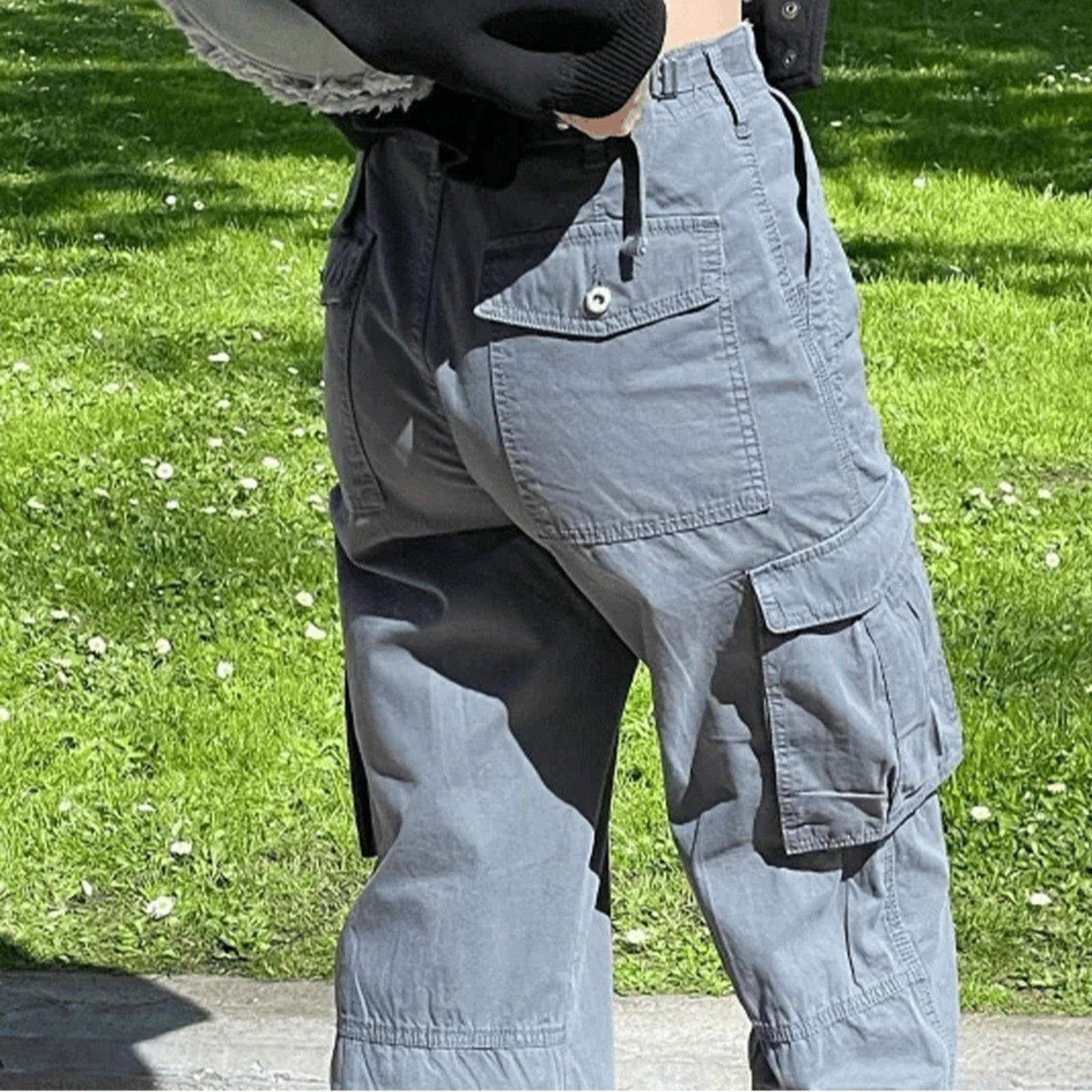 CargoFit Le pantalon cargo ajustable et élégant